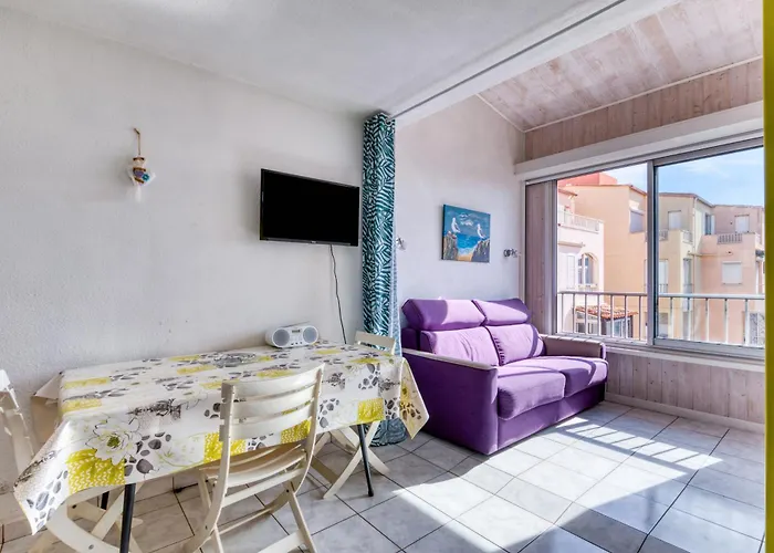 Sur Le Port * אגדה